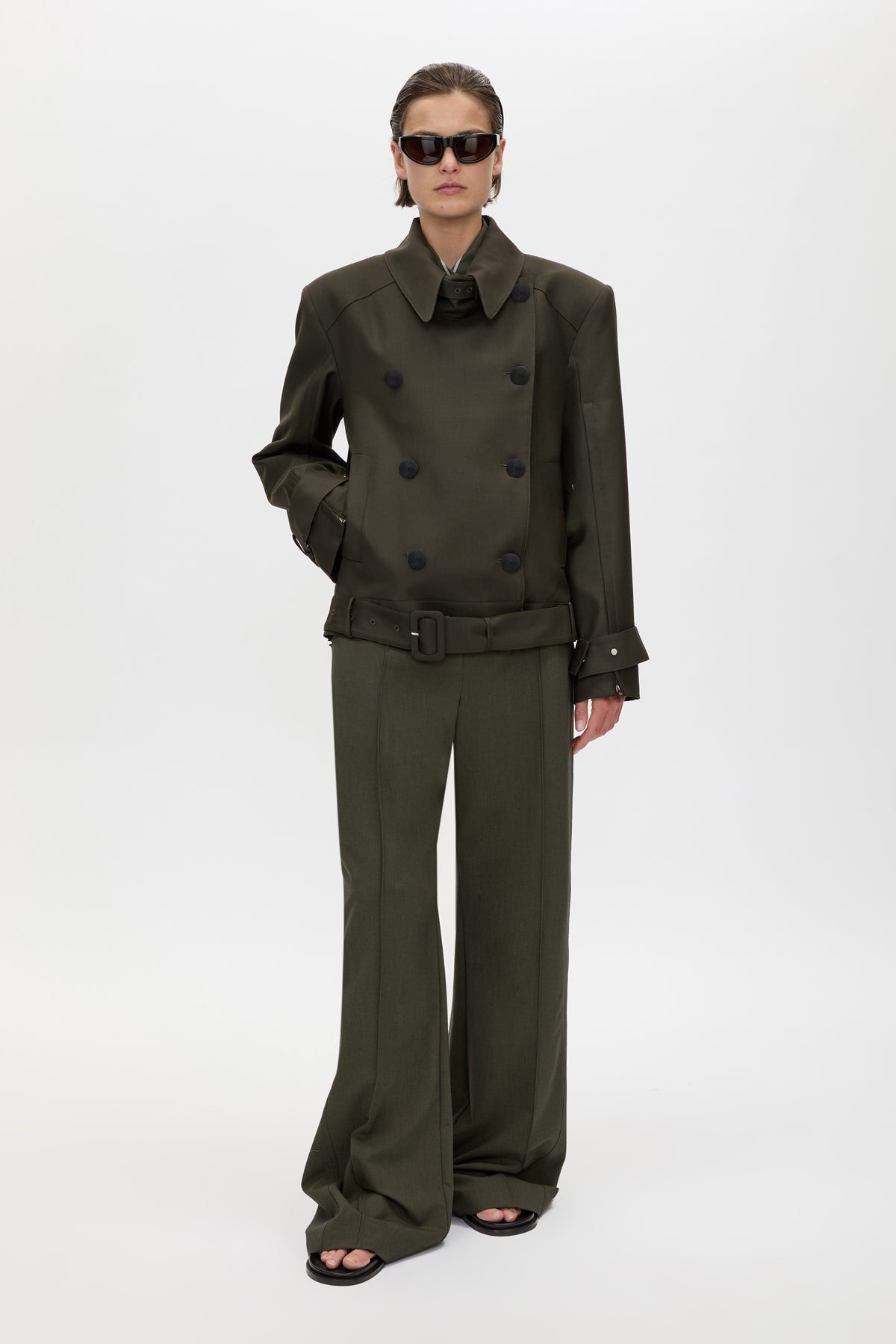 Front view CAMILLA AND MARC Tari Short Trench in Dark Khaki with contrast undercollar and shoulder pads.