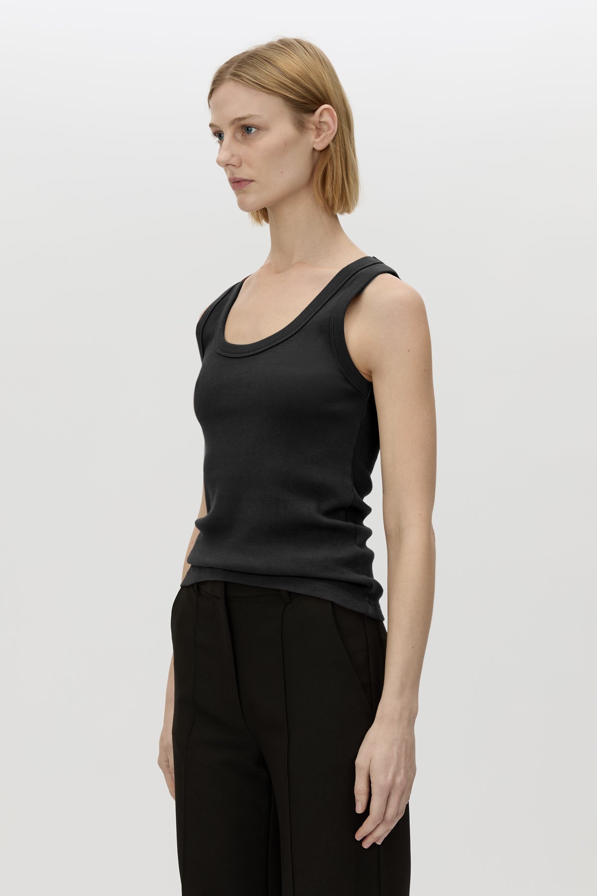Alba Rib Tank