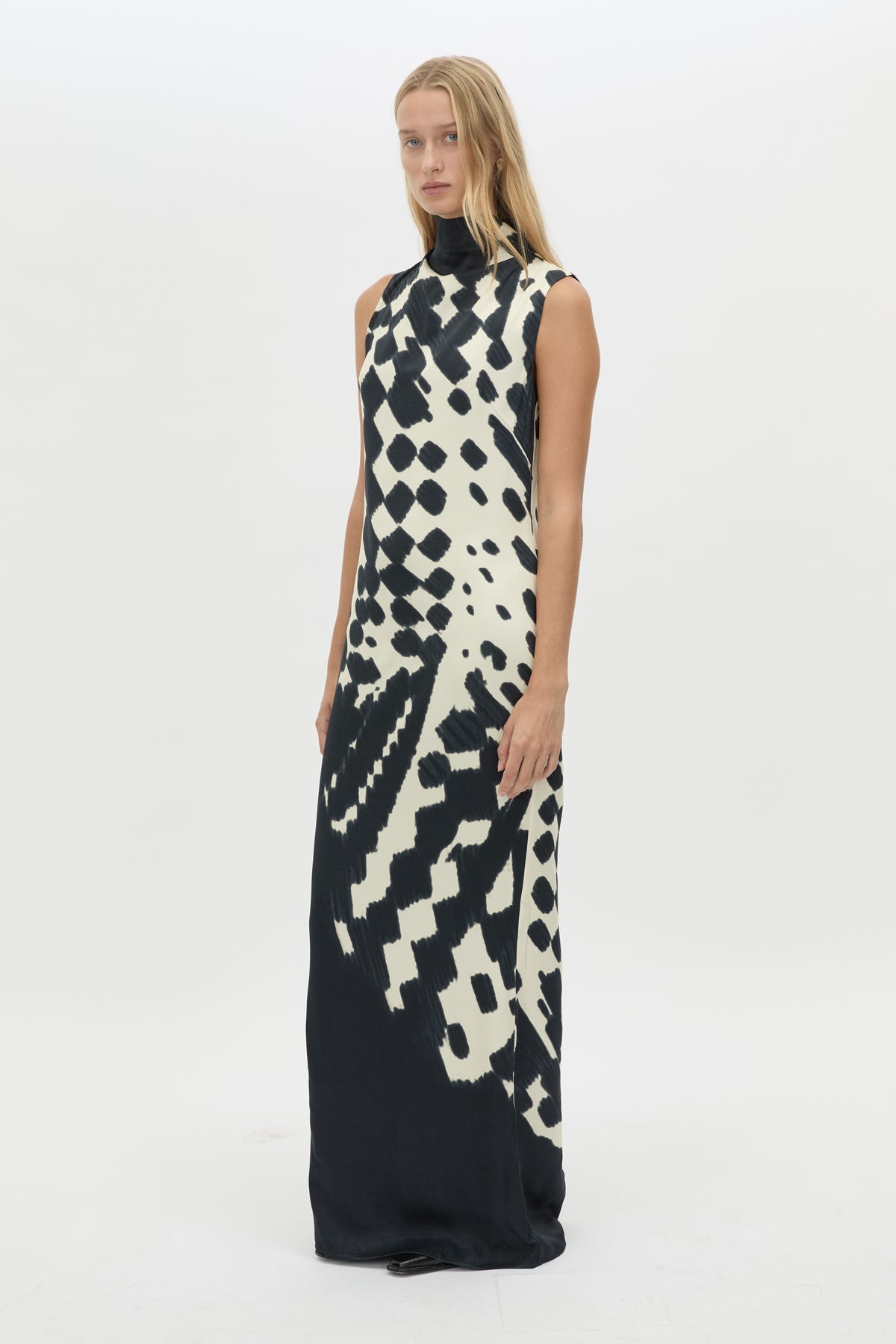 Asper Maxi Dress