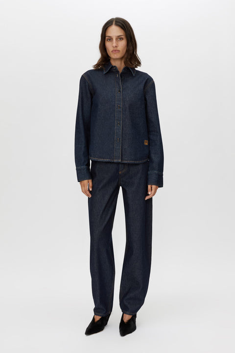 デニム・ジーパン CAMILLA AND MARC Denim Selena Jeans Selena Denim Jean in Almost Indigo CAMILLA AND MARC® C&M