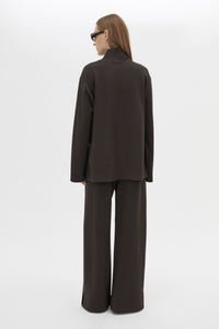 Back view CAMILLA AND MARC Bessette mid-rise lounge pant in brown with internal elasticated waistband.
