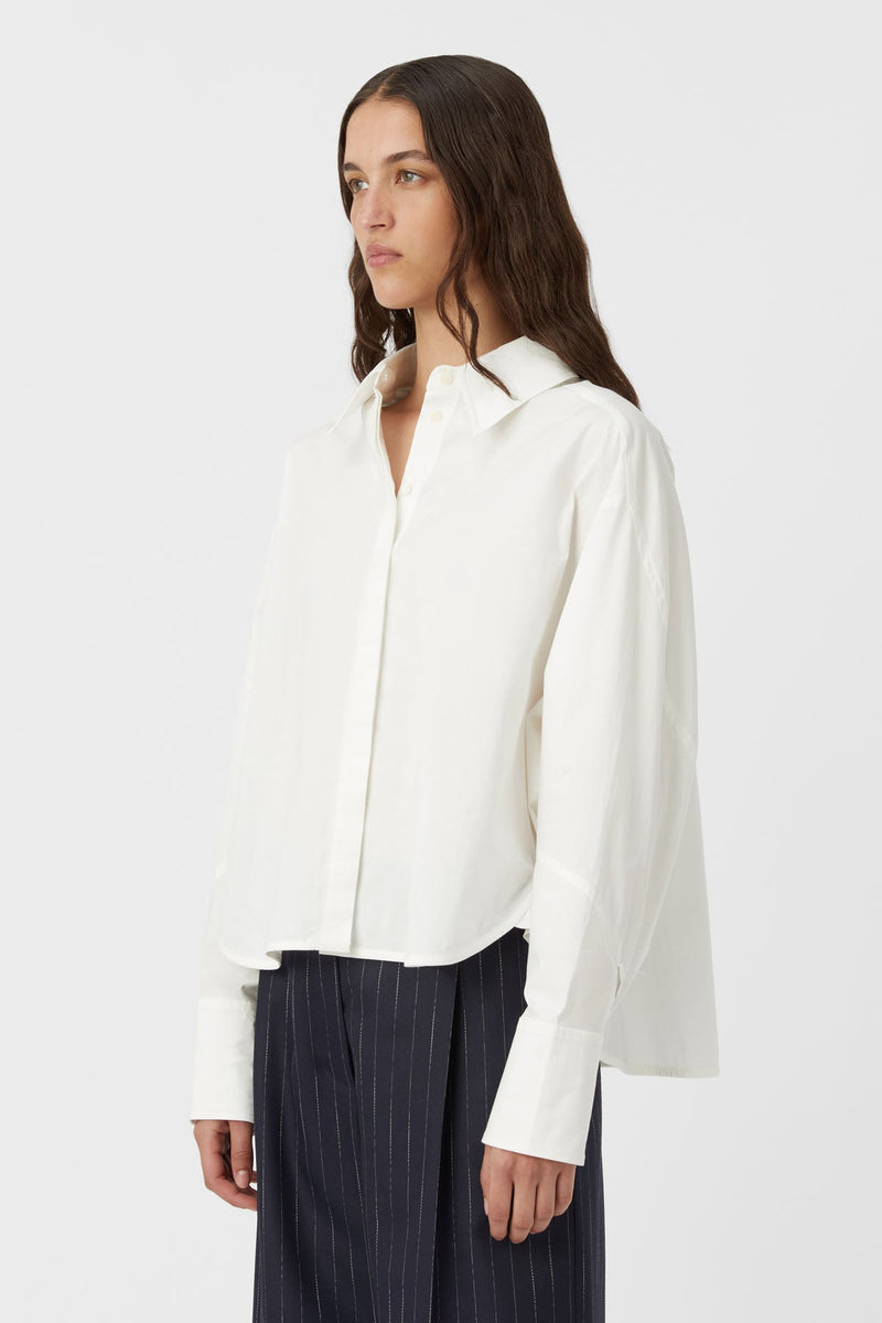 Blaise Cocoon Sleeve Shirt In White - Camilla And Marc® C&m