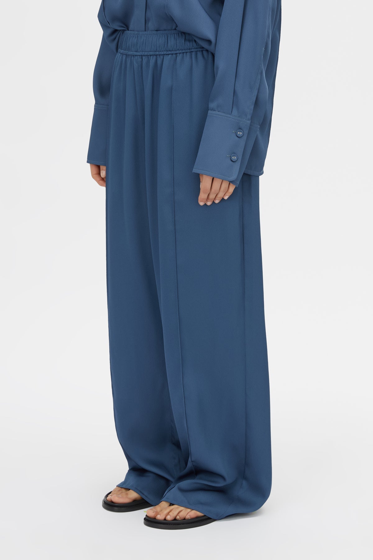 Cropped view CAMILLA AND MARC Cameo Pant in Steel with a relaxed wide‑leg silhouette.