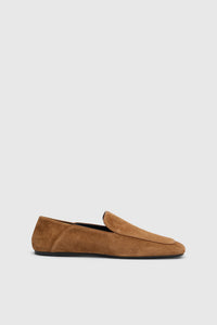 Side view CAMILLA AND MARC Carolyn Loafer in Tan Italian leather with square toe and slip‑on design.  