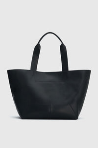 Ezra Tote