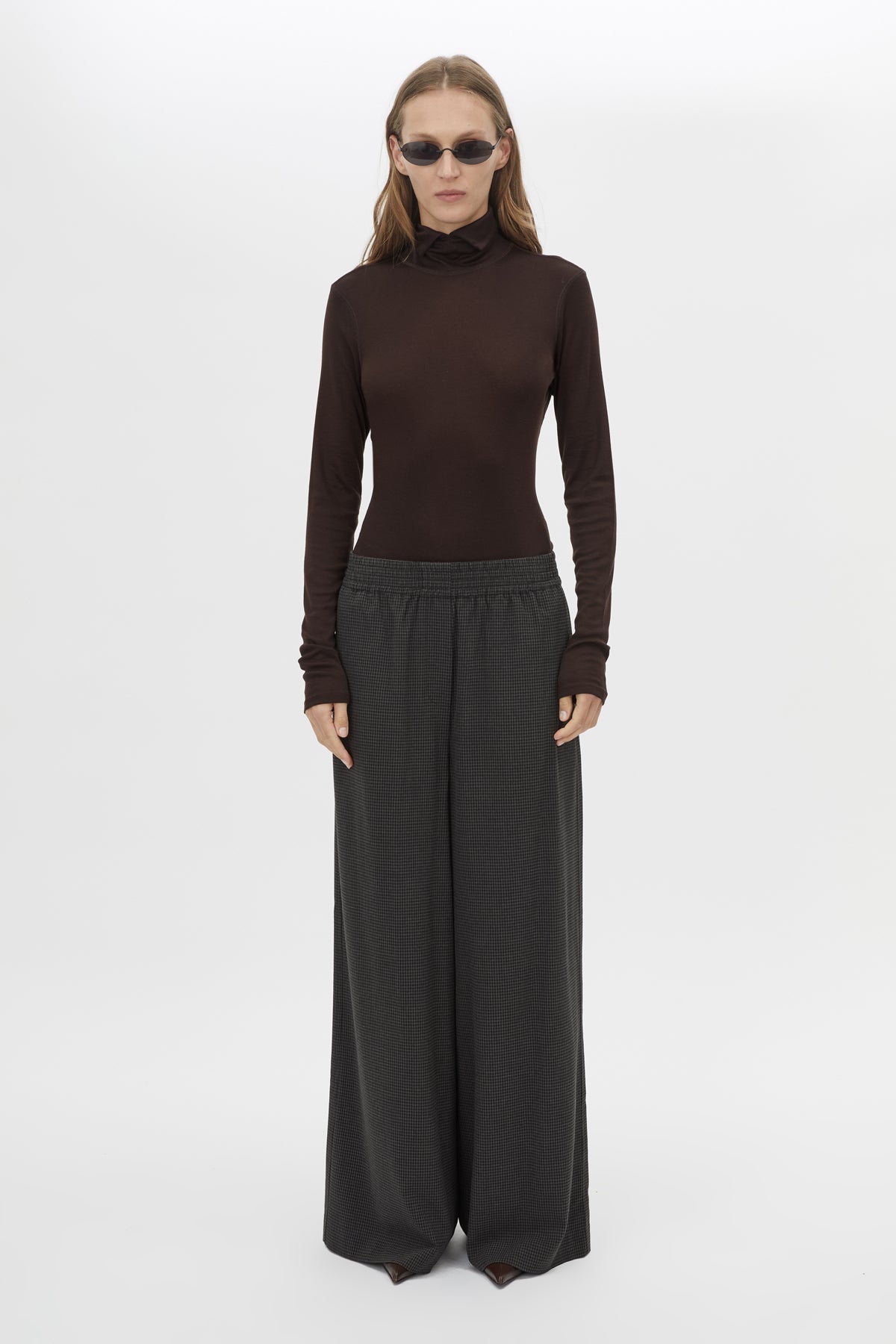 Front styled view CAMILLA AND MARC Genre gingham soft suiting pant in grey with elasticated waistband.