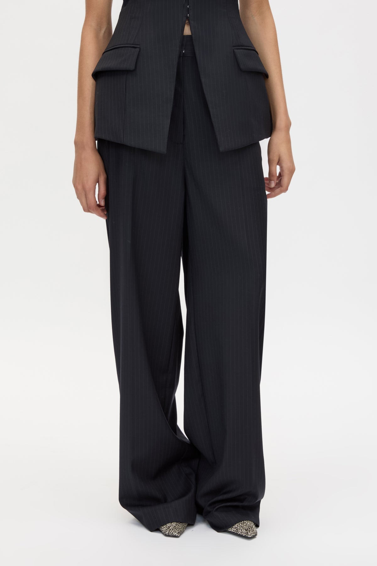 Cropped view CAMILLA AND MARC Orban Wide Leg Pant in Navy Pinstripe with tailored wide legs.