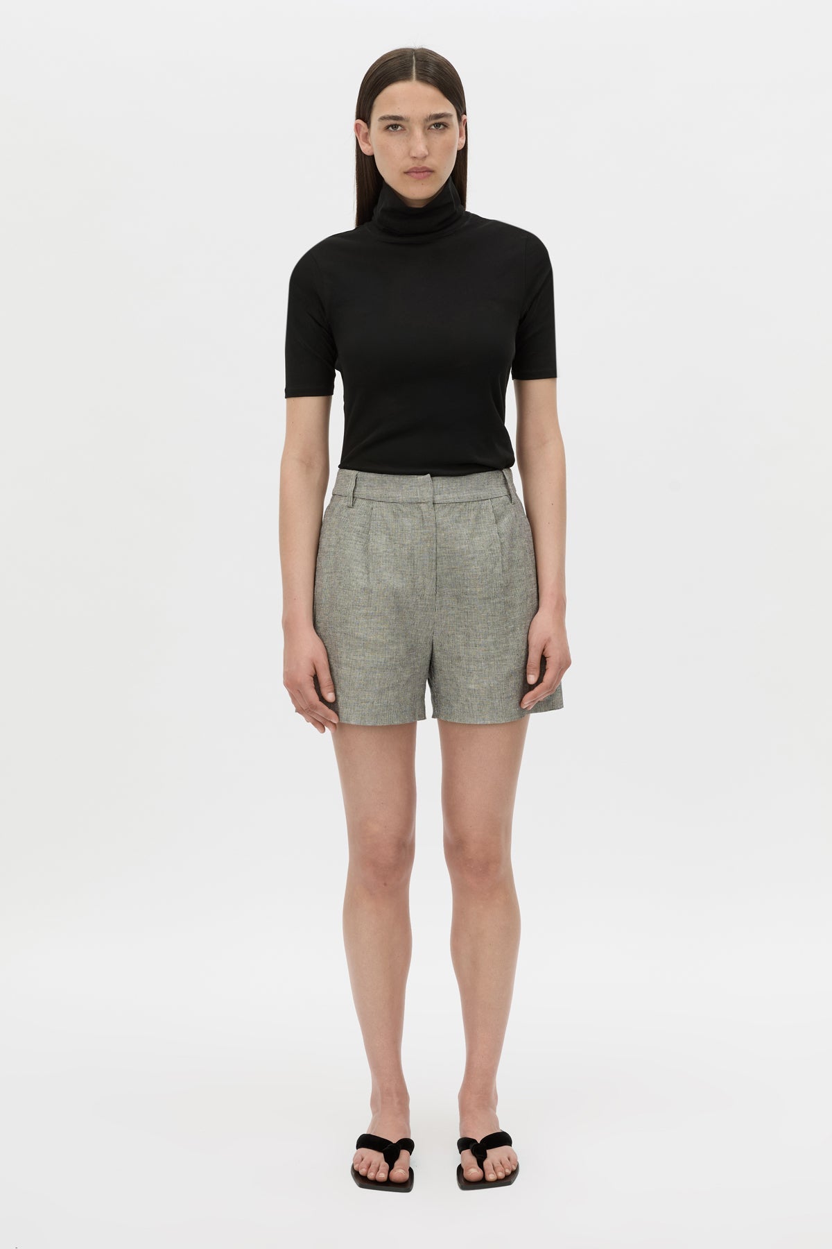 Phostre Tailored Short