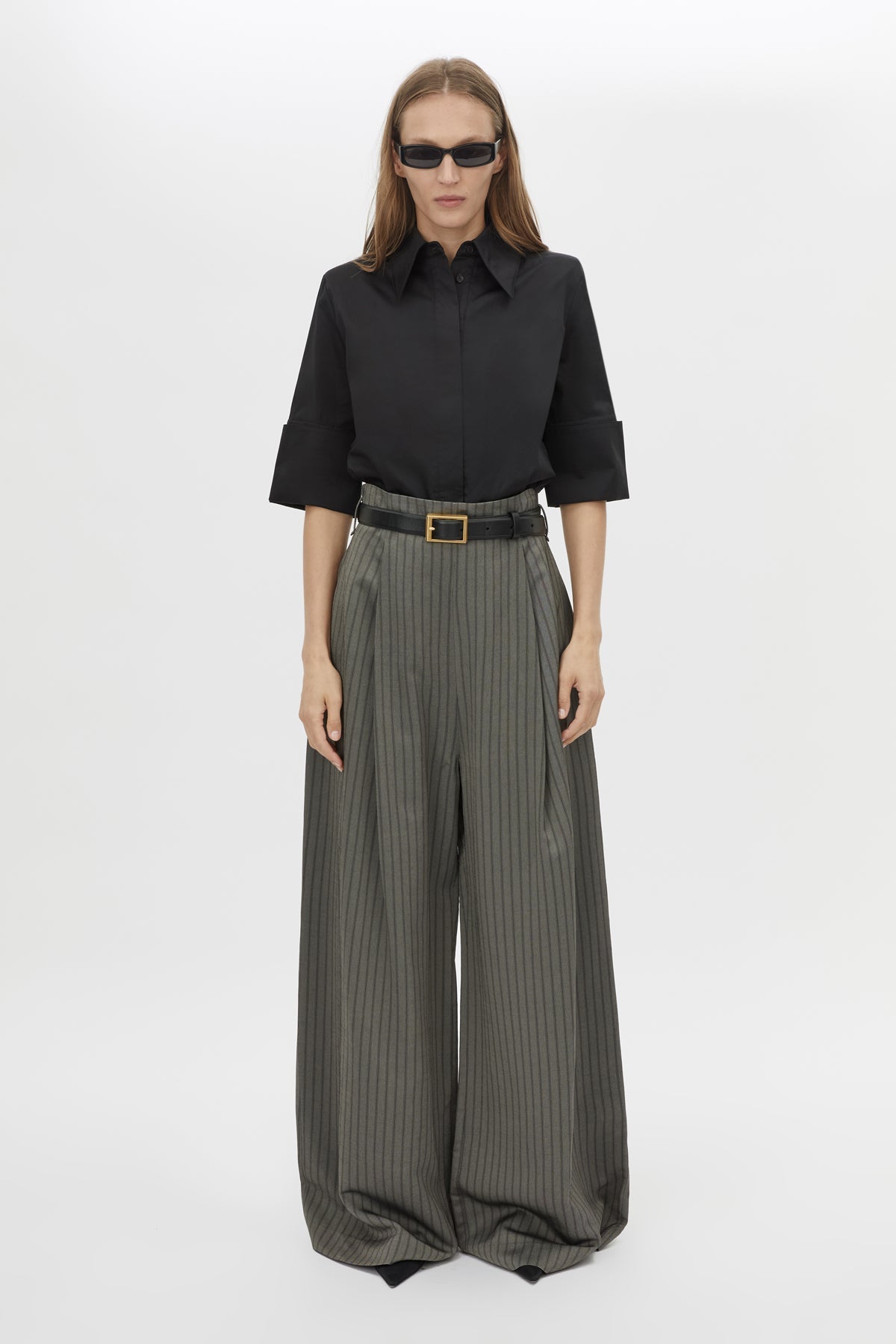 Front view CAMILLA AND MARC Pique Short Sleeve Shirt in Black with a boxy silhouette and French‑cuff sleeves.