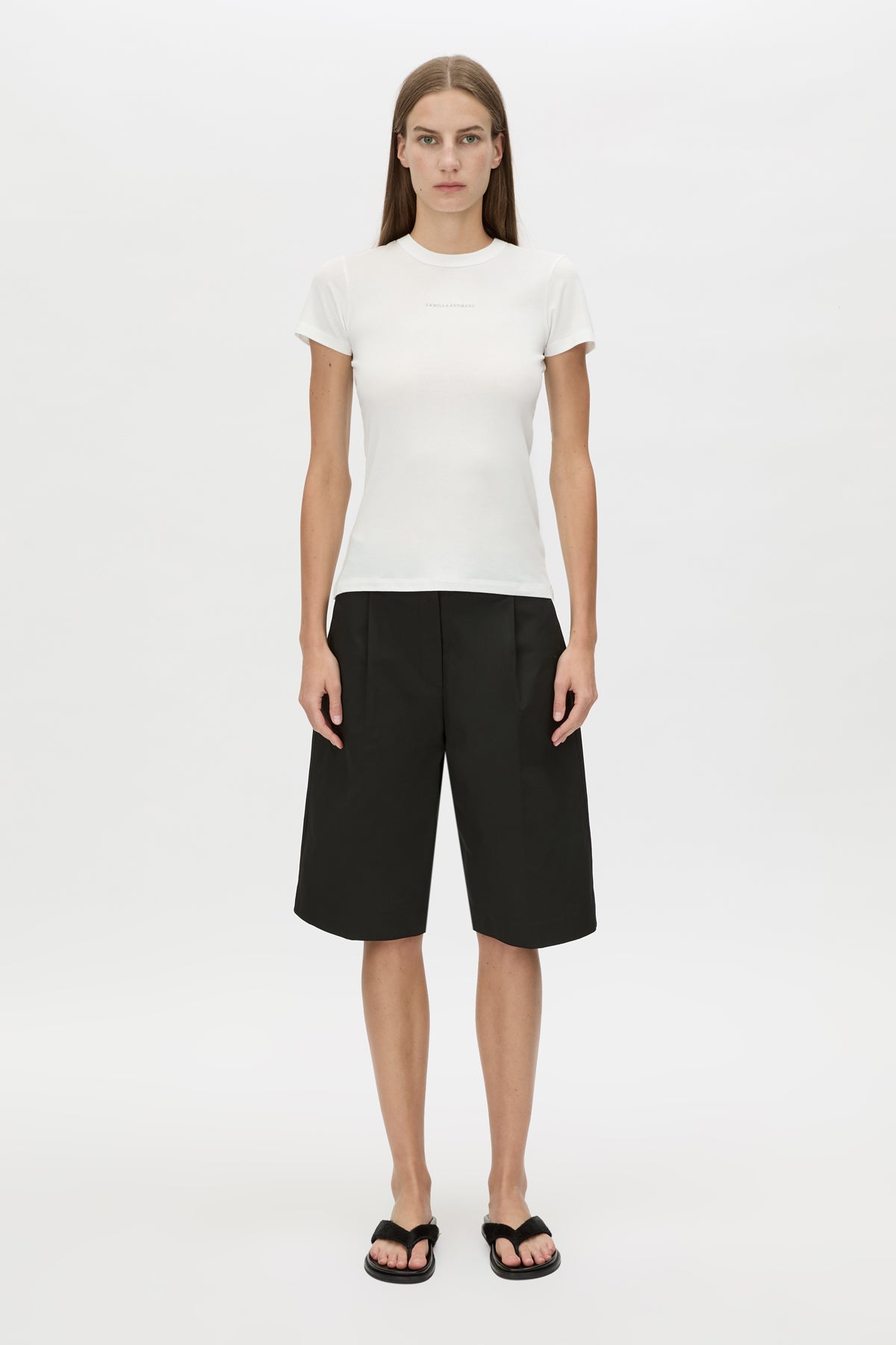 Suvero Slim Fit Logo Tee