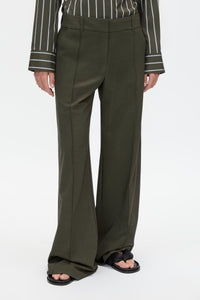 Una Straight Leg Trouser