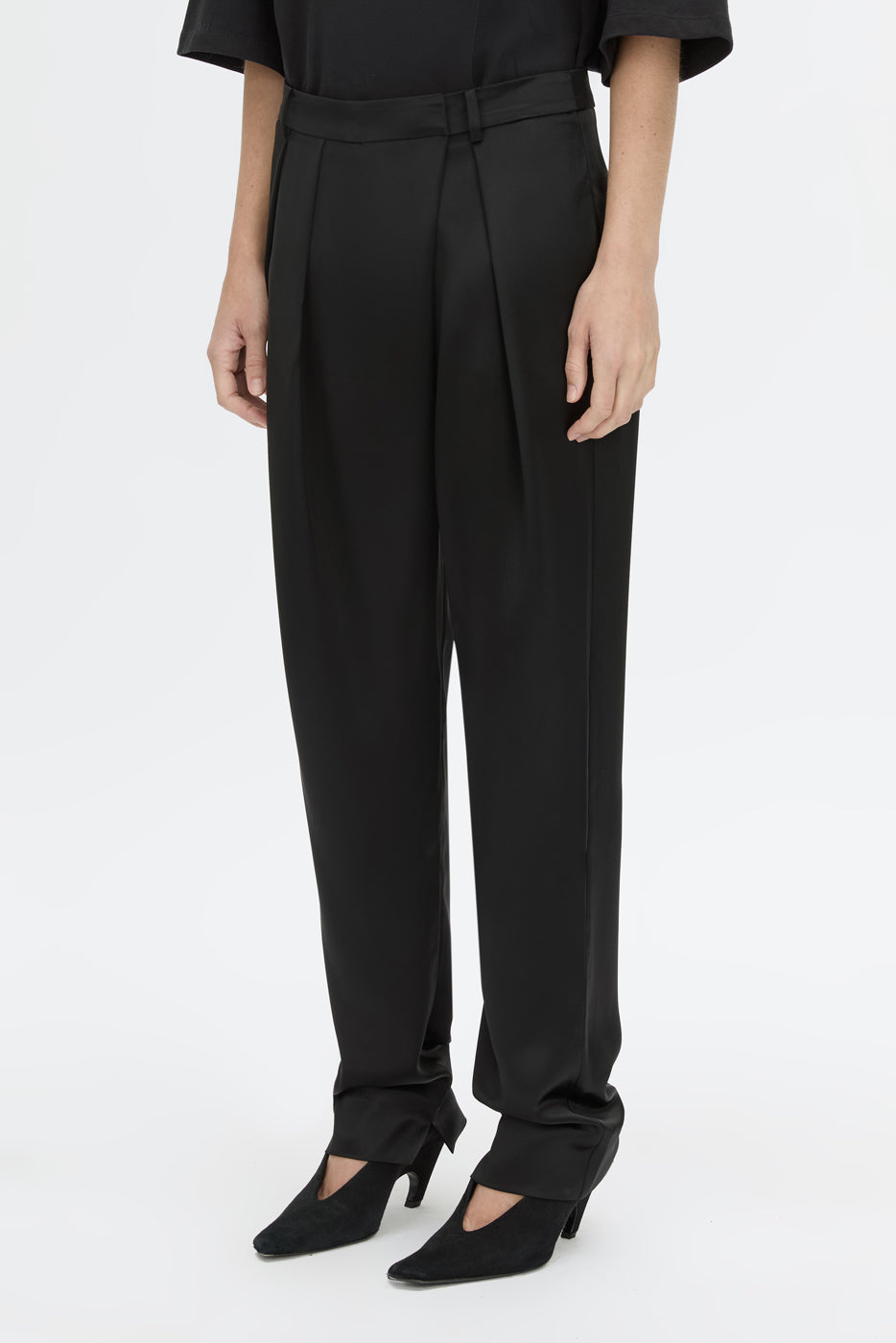 Velin Pant