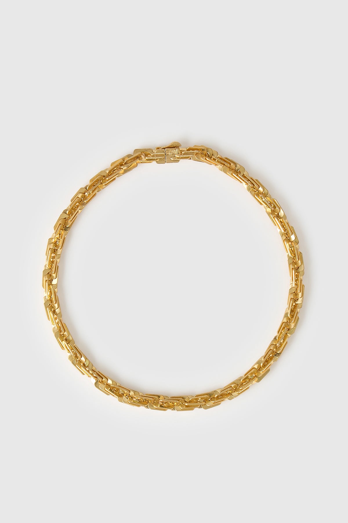 Top ghost view CAMILLA AND MARC Wrenley Chain Necklace finished with worn‑look 18k gold plating.