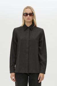 Cropped view CAMILLA AND MARC Genre Gingham Long-Sleeve Shirt in Steel Grey with contrast collar.