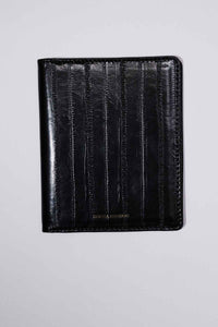 Mette Passport Wallet